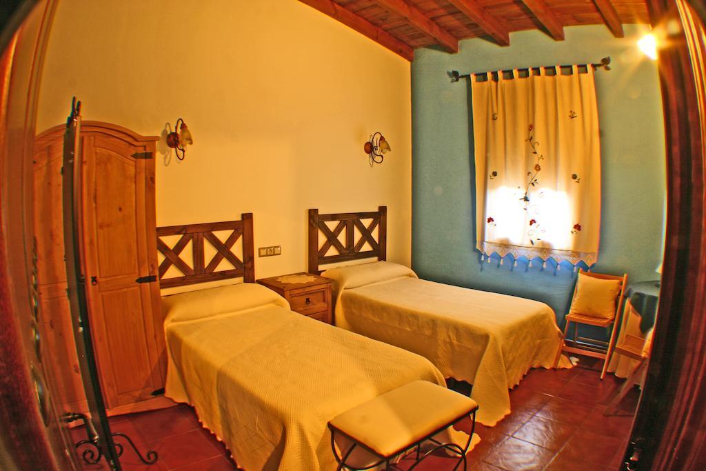Apartamentos Rurales La Vega Del Херте Номер фото